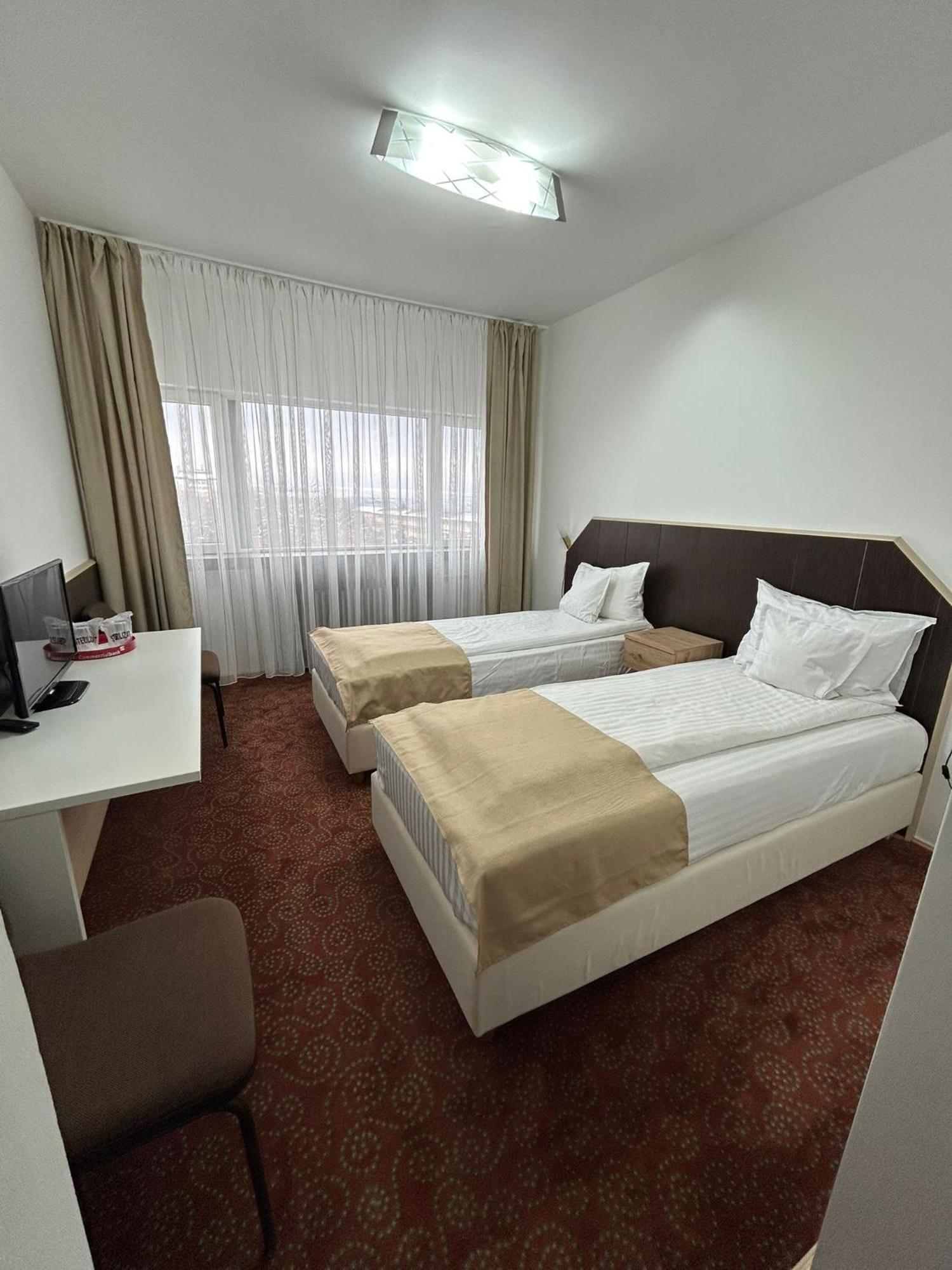 Hotel Bucovina Suceava Exterior photo