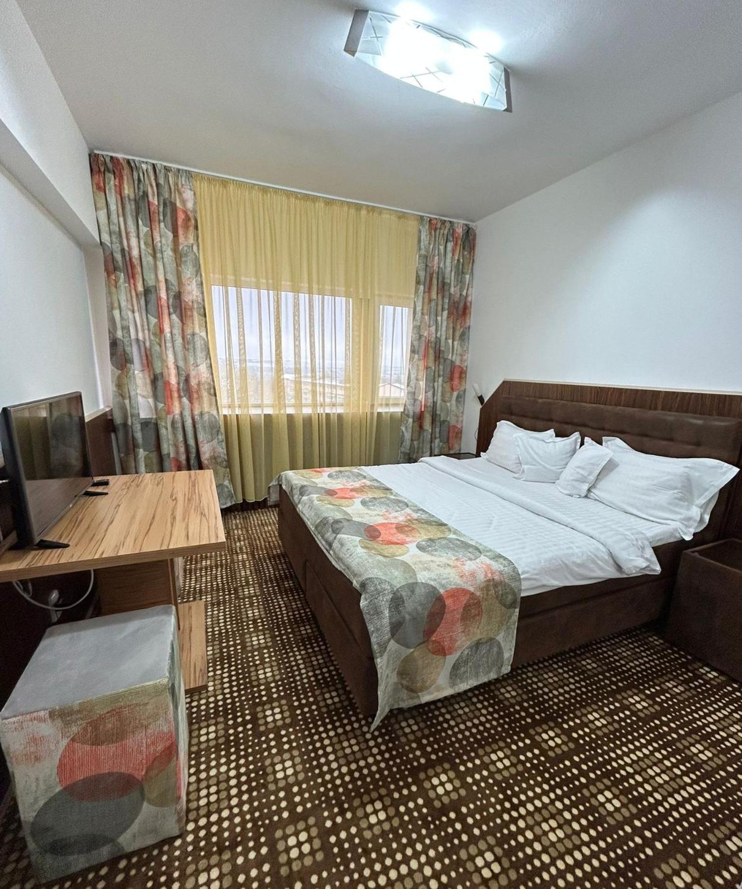 Hotel Bucovina Suceava Exterior photo